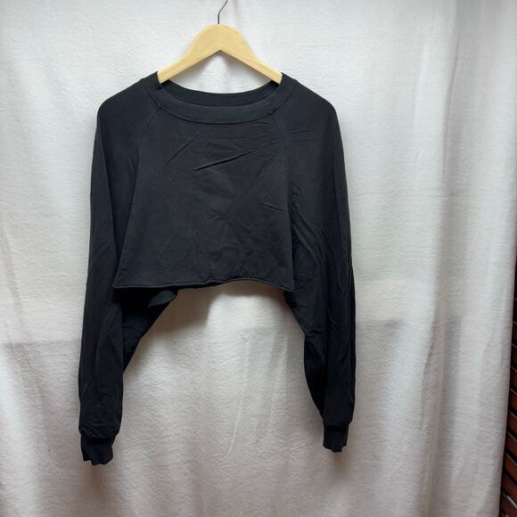ALO Yoga Cropped Long Sleeve Crewneck - Size M/L - Black - Picture 1 of 5